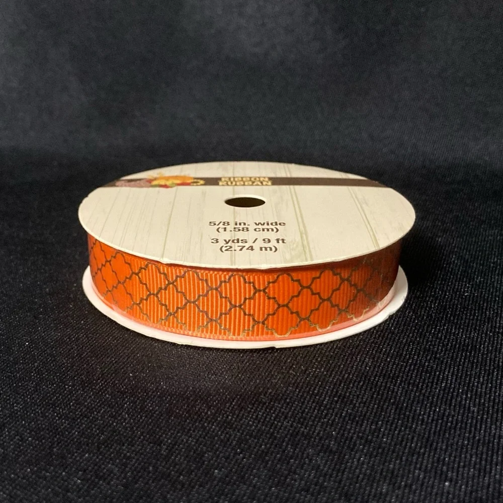 ⭐️ Grosgrain Quatrefoil Orange And Gold Craft Ribbon 5/8” x 108”